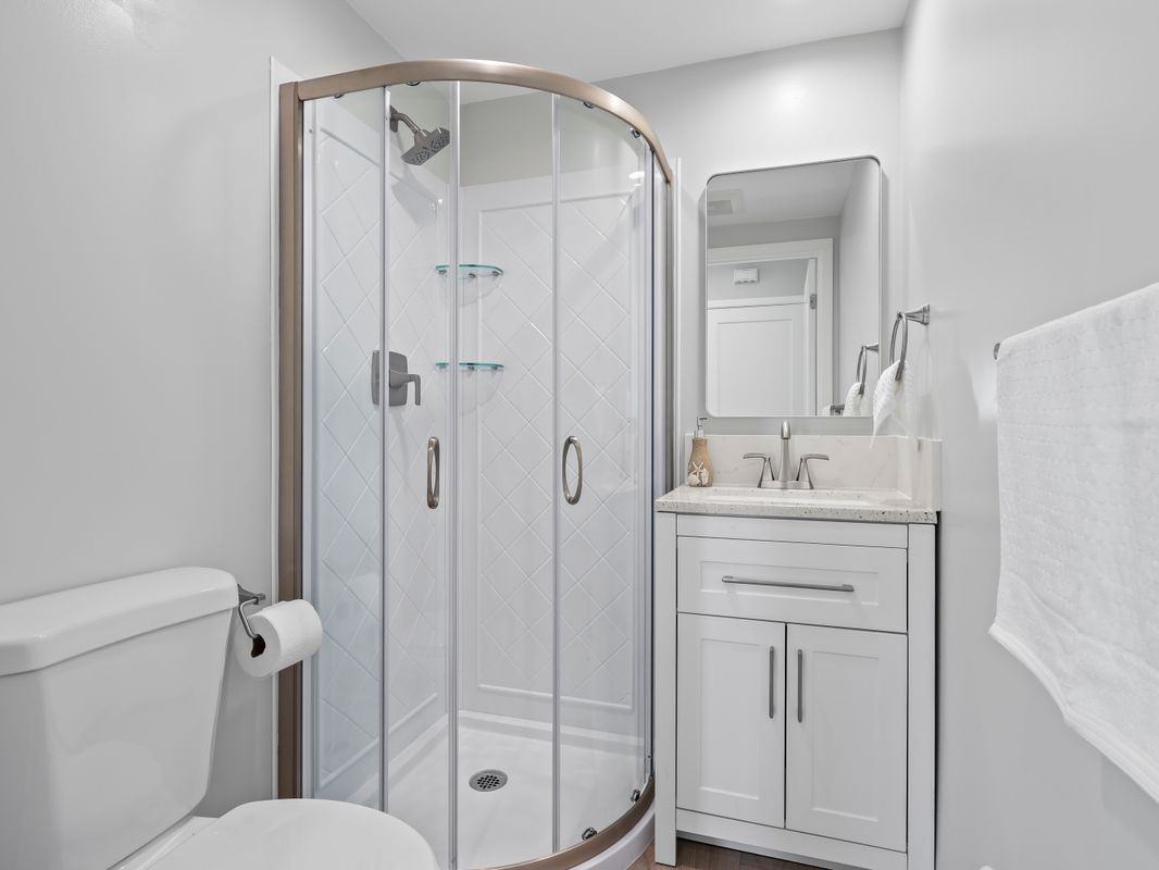 7318 Leescott Ave - Photo 4 of 11