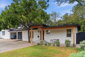 featured image of 1001 W Oltorf St