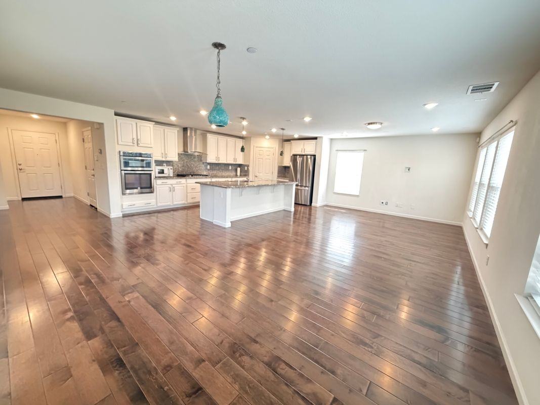 9940 Asilomar Ln - Photo 2 of 21