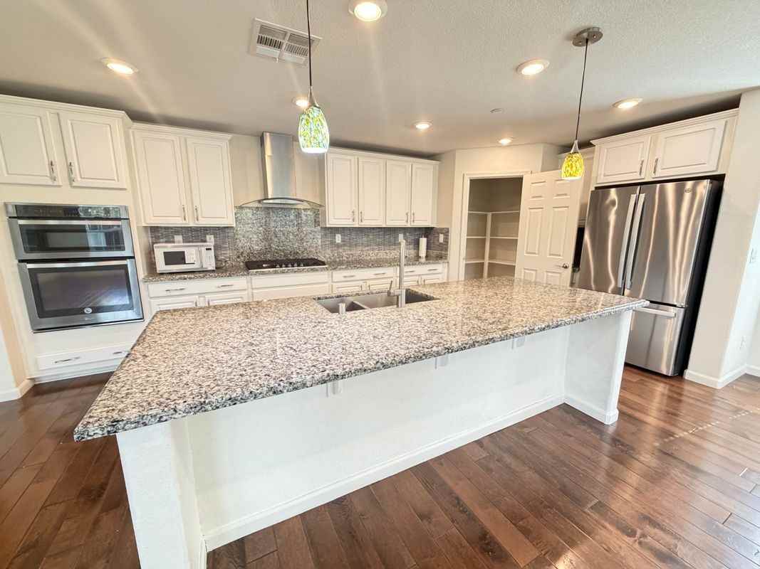 9940 Asilomar Ln - Photo 6 of 21