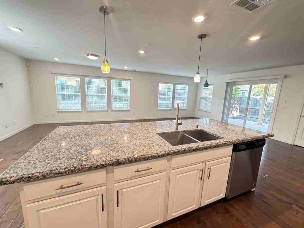 9940 Asilomar Ln - Photo 7 of 21