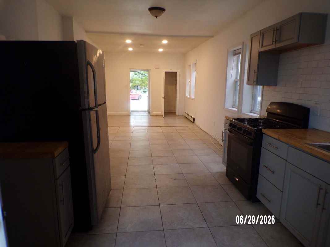 1102 Collings Rd - Photo 3 of 3