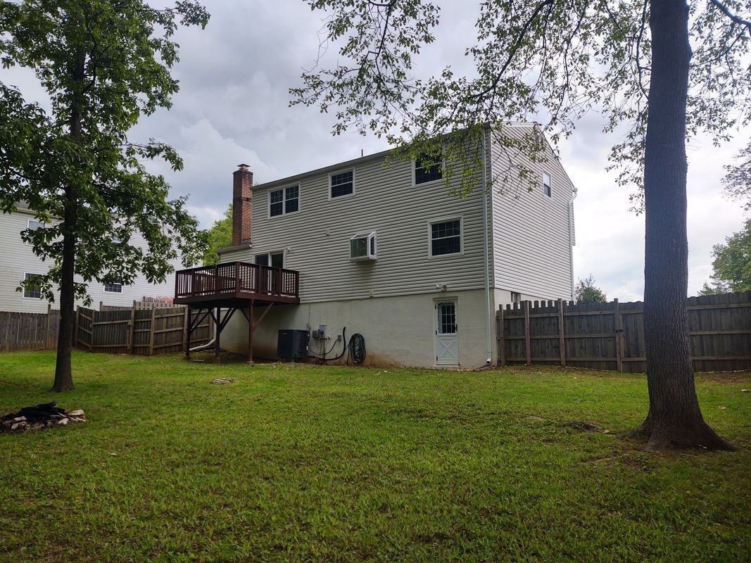 6127 Covered Bridge Rd - Photo 2 of 16