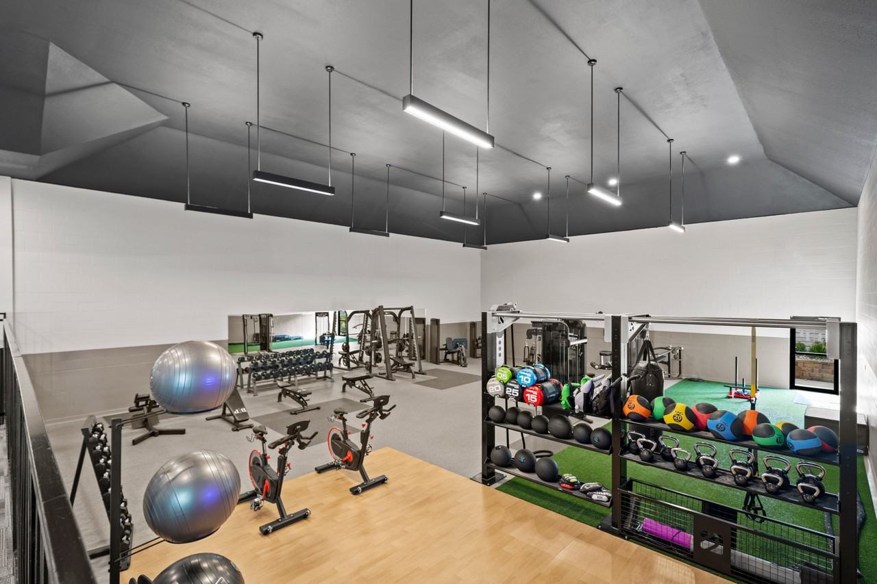 Bradford Pointe - Photo 3 of 29