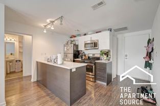 2022 S Throop St #4E - Photo 1 of 1