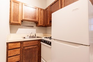 511 W Melrose St #108 - Photo 1 of 1