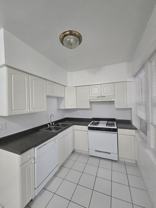 800 Seward St #1 - Photo 1 of 1