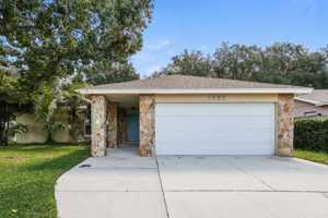 featured image of 1352 Foxboro Dr