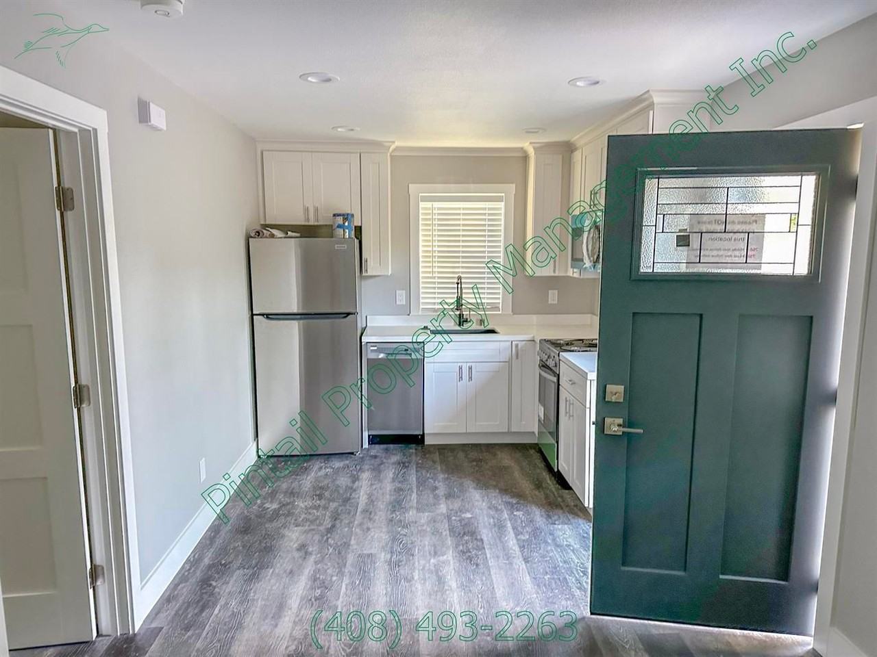 756 N 11th St #2 - Photo 4 of 10