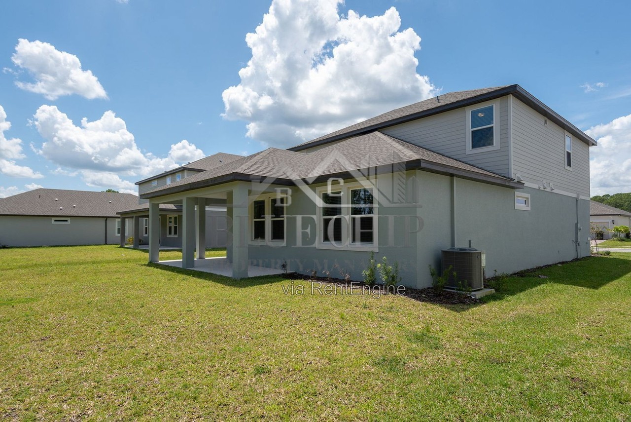 1213 Pampus Dr - Photo 7 of 50