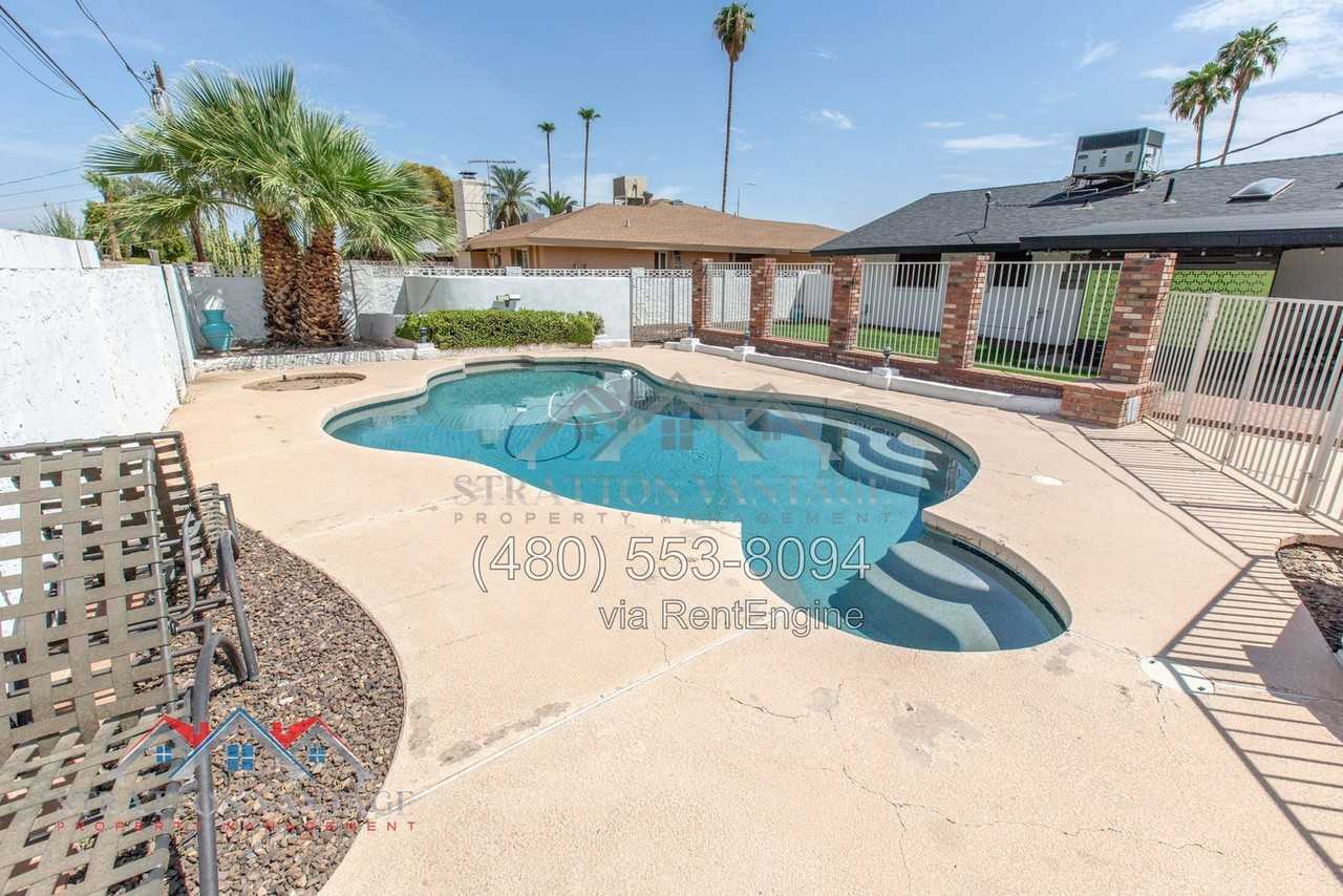 1110 E Campus Dr - Photo 7 of 50
