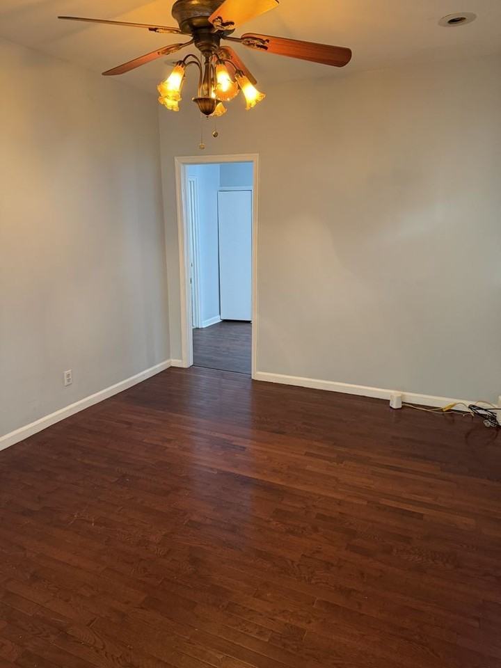 505 Northpoint Rd - Photo 6 of 15