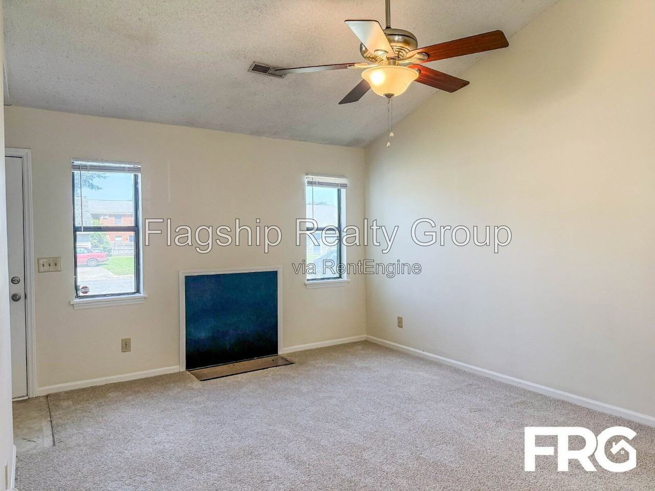 2108 E 3rd St #B - Photo 7 of 24
