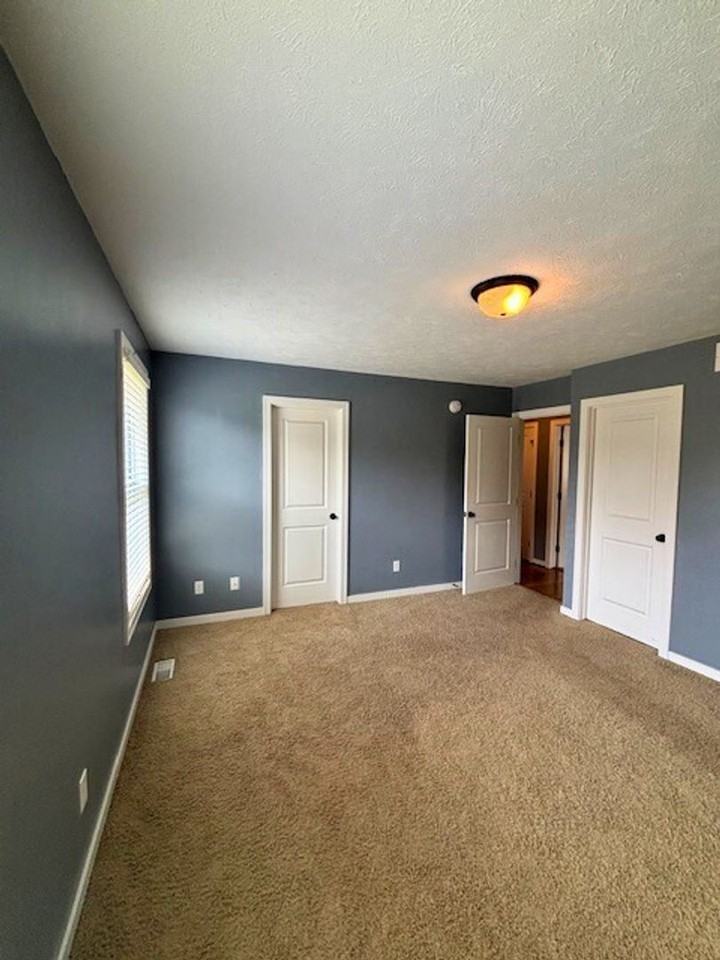 3780 Timberlake Ct Se - Photo 6 of 19