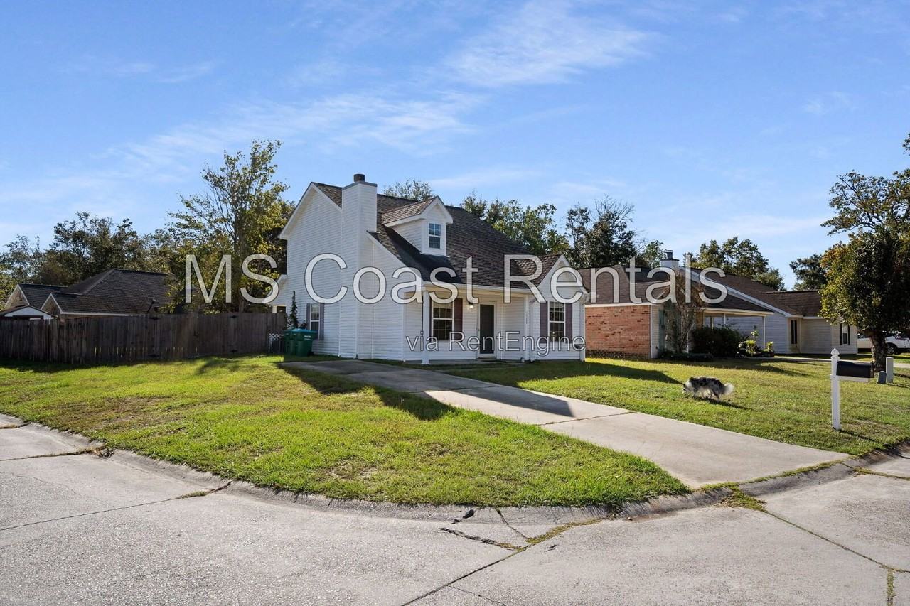 12206 Breezeway Cir - Photo 3 of 28