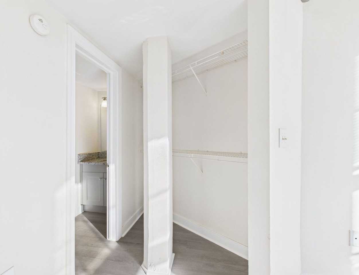10 S 14th St #202 - Photo 5 of 15
