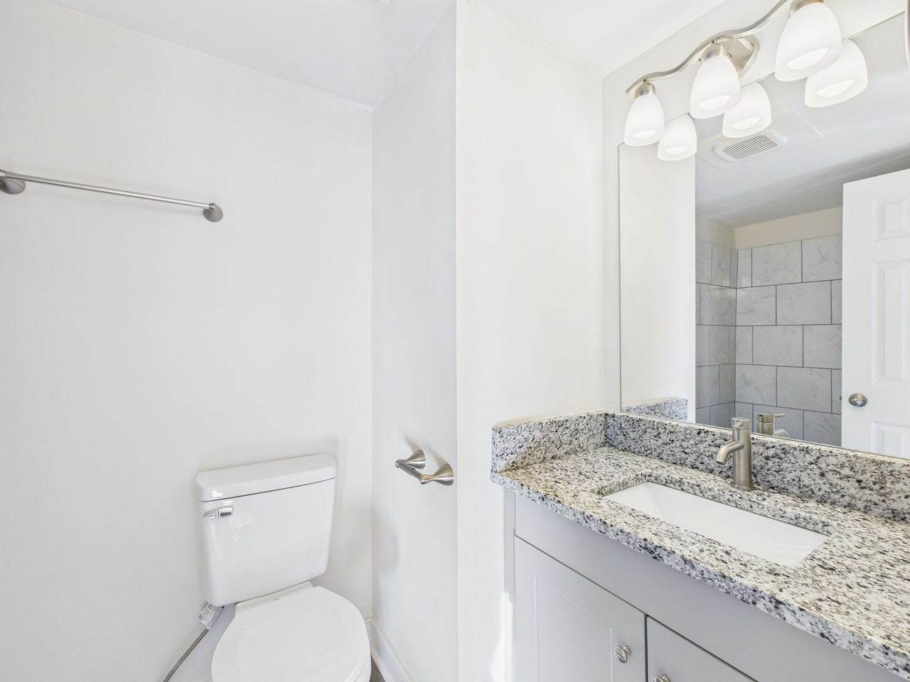 10 S 14th St #202 - Photo 6 of 15