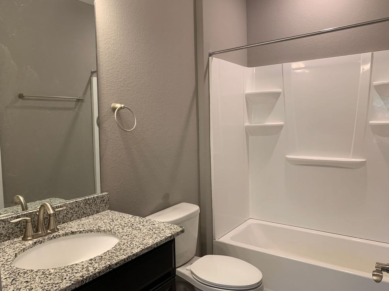10942 Cannes Memorial Dr - Photo 5 of 38