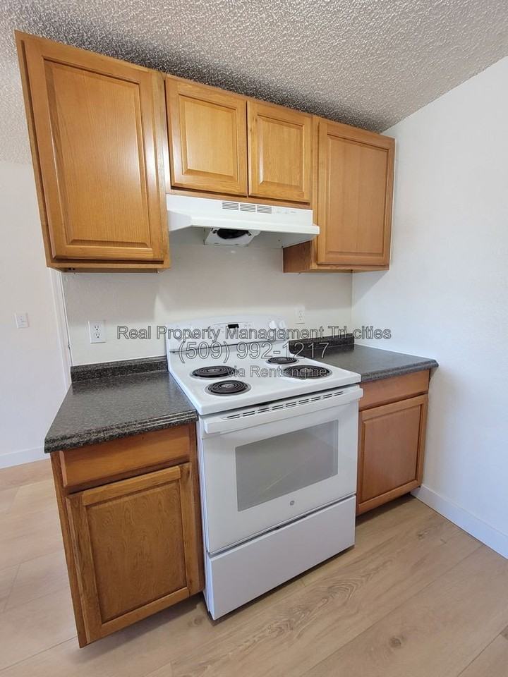 3315 W 1st Pl #3 - Photo 6 of 14