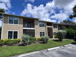 featured image of 4036 Crockers Lake Blvd #911