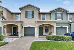 featured image of 10709 Savannah Landing Cir
