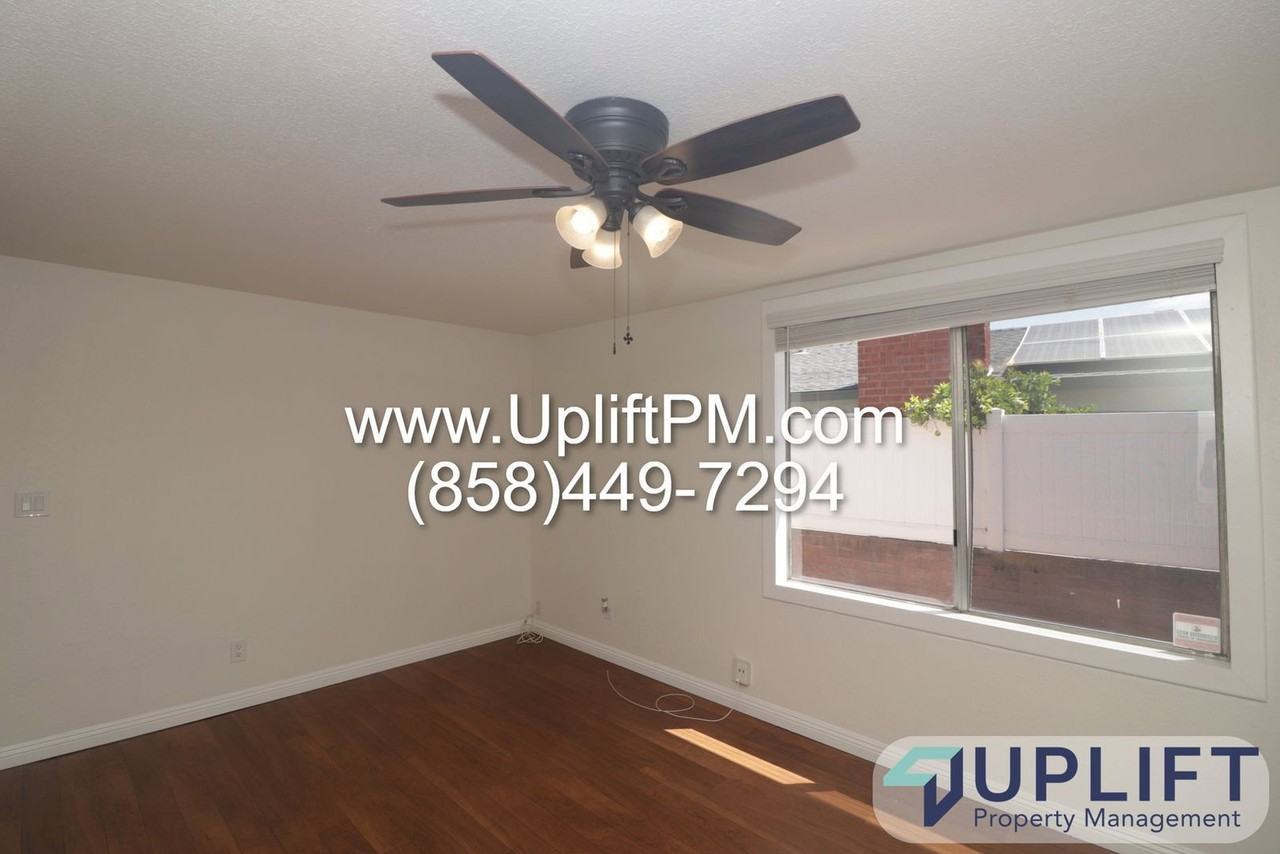 7643 Woodbine Way - Photo 2 of 20