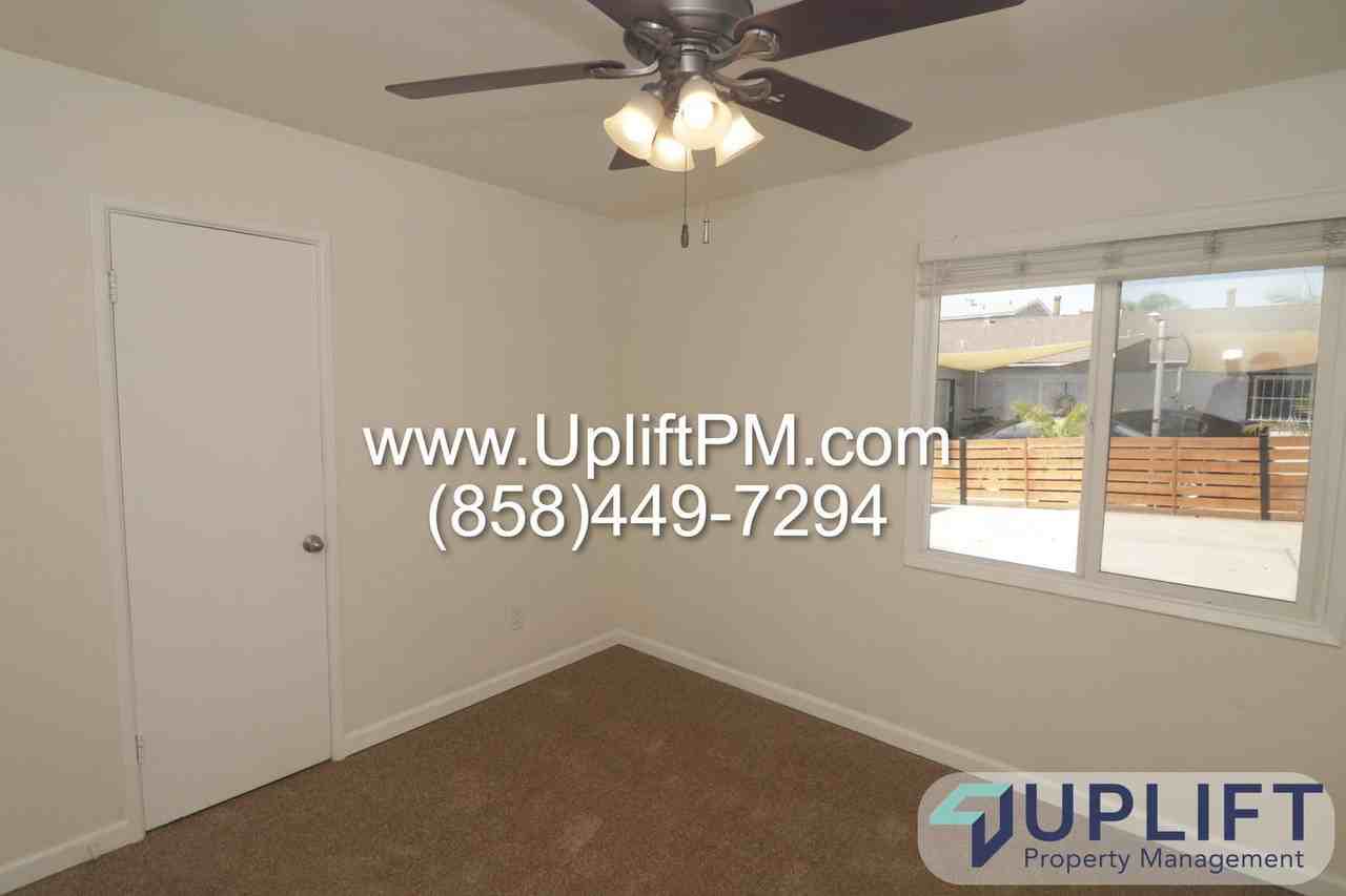 7643 Woodbine Way - Photo 7 of 20