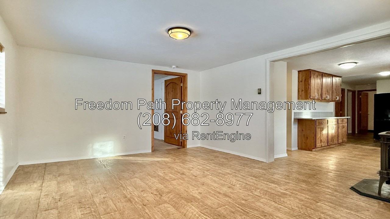 120 N Main St - Photo 2 of 33