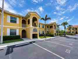 featured image of 950 Hancock Creek South Blvd #521