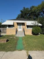 featured image of 14204 Woodlawn Ave