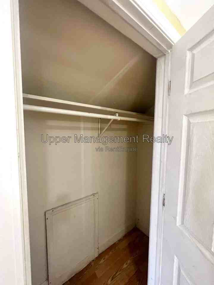 150 Millaudon St - Photo 5 of 9