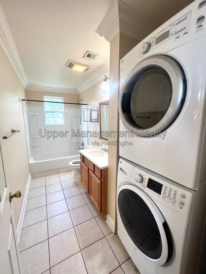 150 Millaudon St - Photo 7 of 9