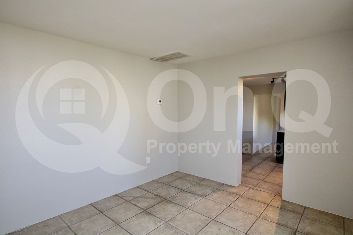 1548 W Mckinley St #1 - Photo 3 of 7