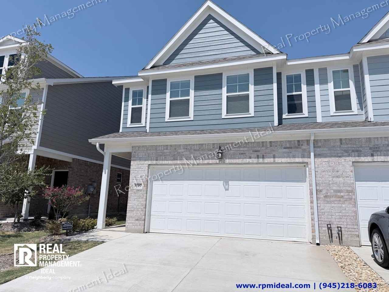 1707 Zachary Ave - Photo 2 of 30