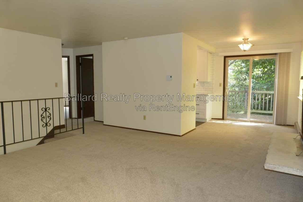 2015 Nw 62nd St - Photo 3 of 19