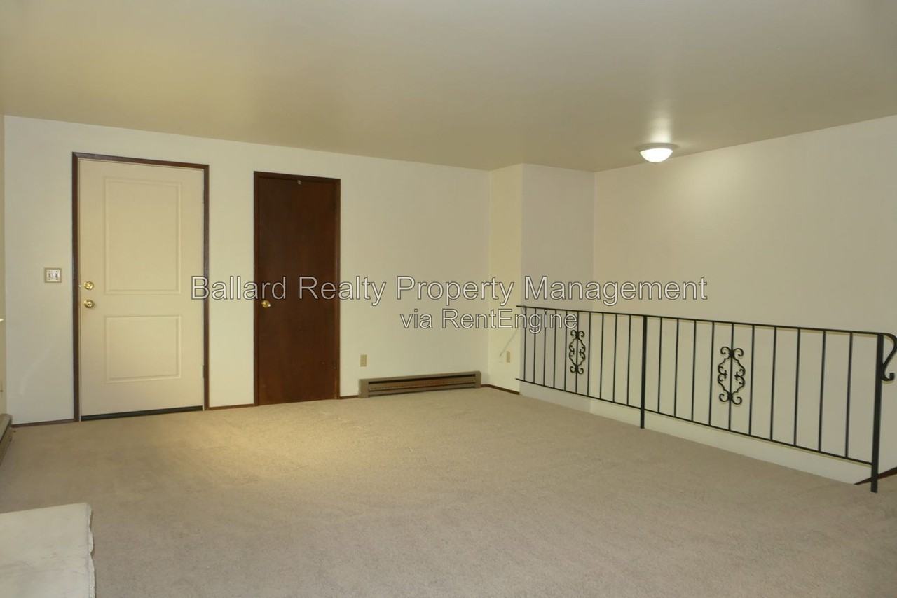 2015 Nw 62nd St - Photo 6 of 19