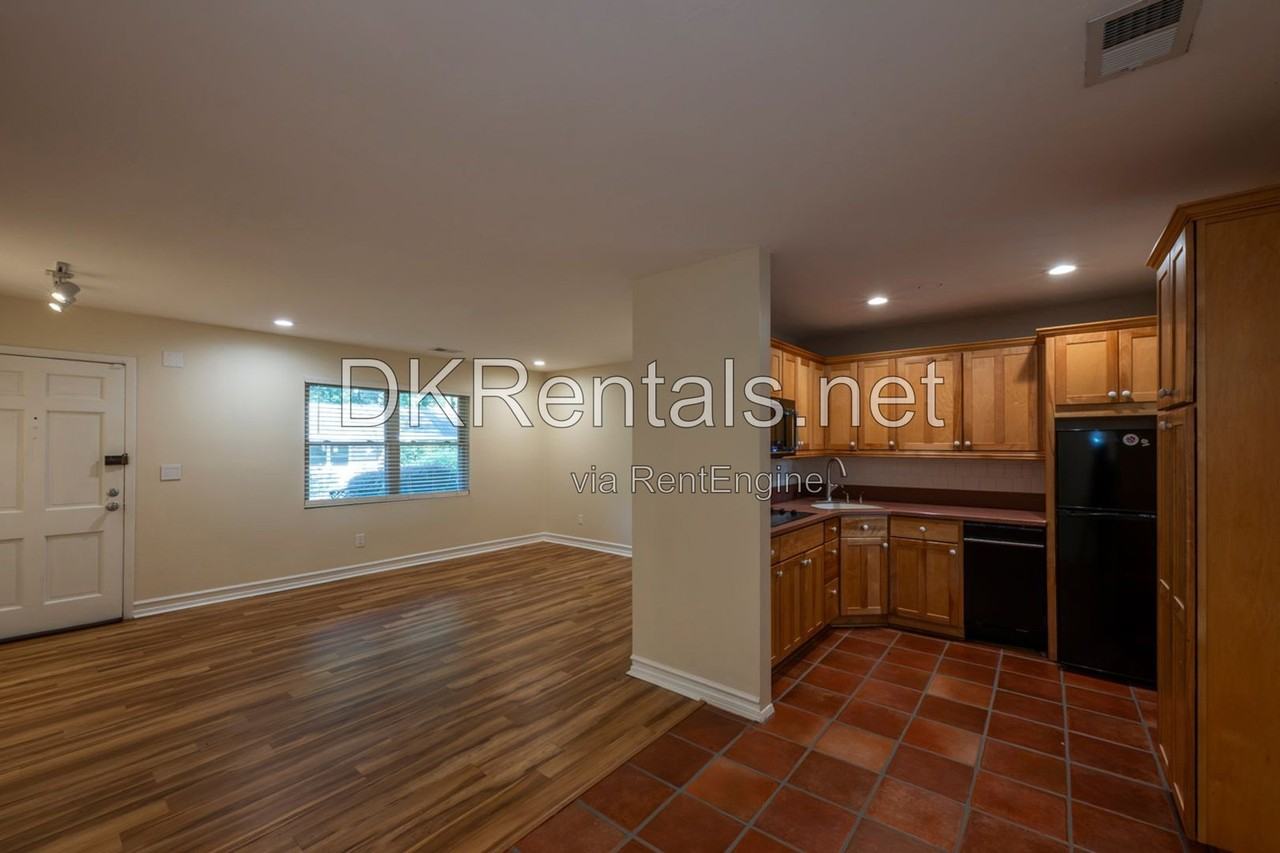 2941 Caldwell Rd Ne #4
