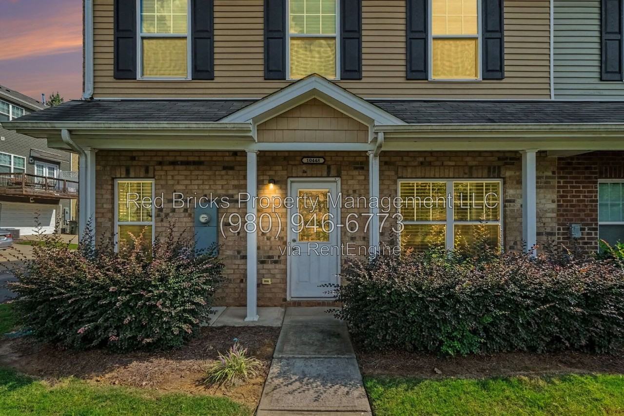 10448 Benfield Rd - Photo 2 of 28