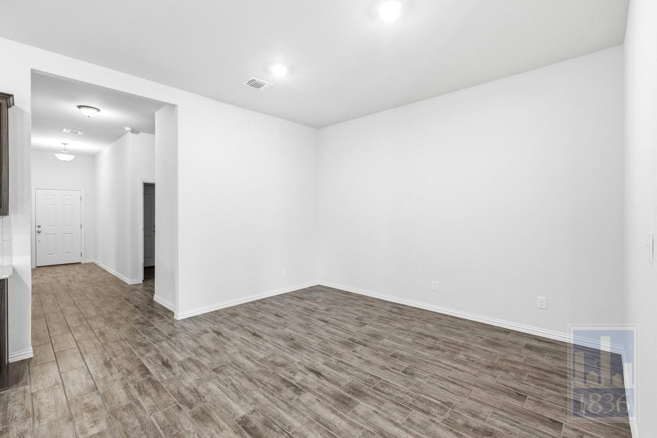 188 Danbark Dr - Photo 3 of 50
