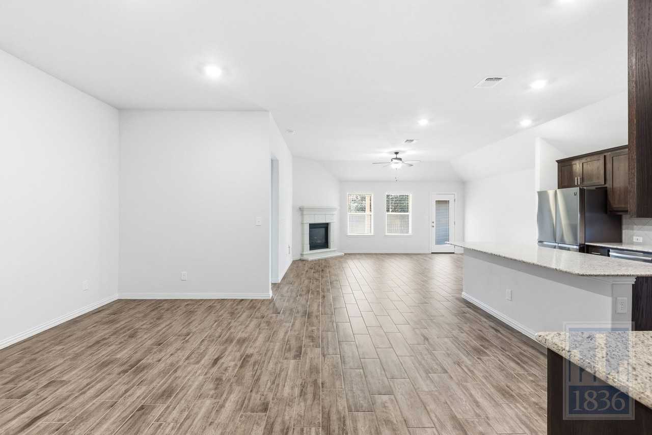 188 Danbark Dr - Photo 4 of 50