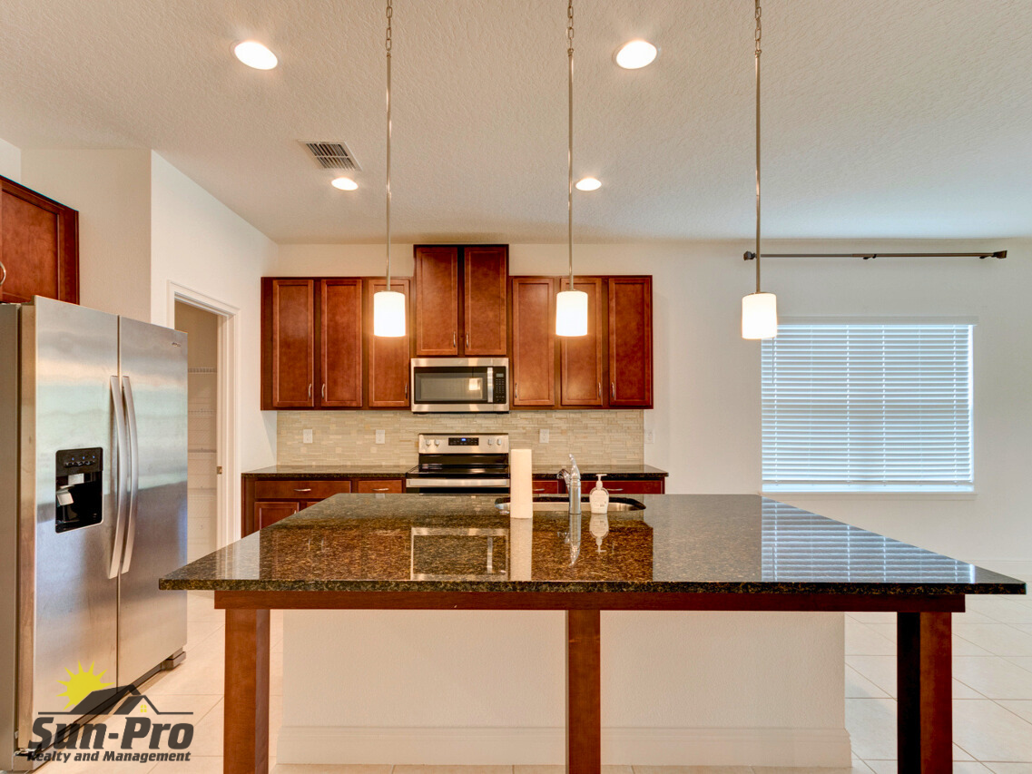 5563 Estero Loop - Photo 6 of 23