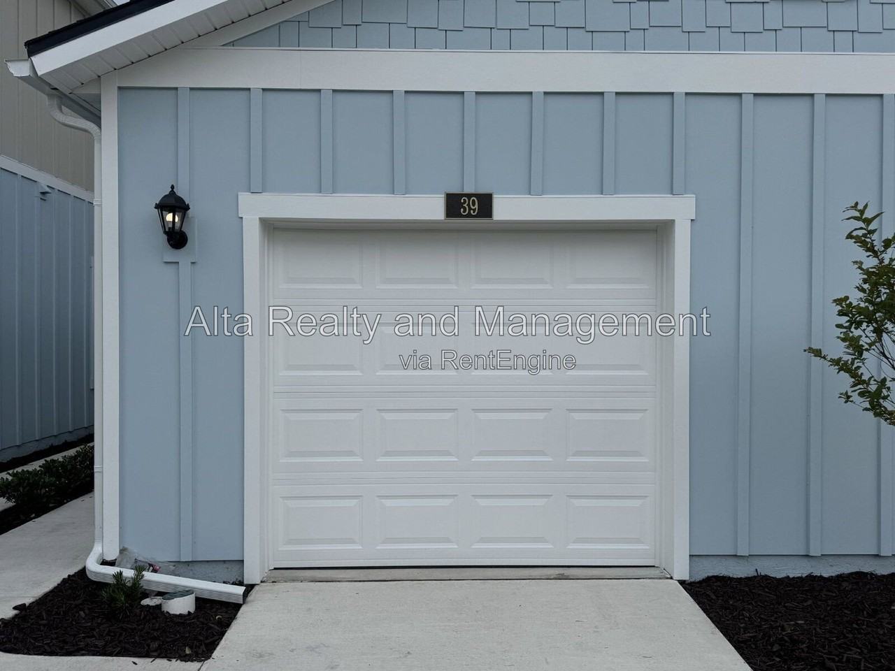 39 Tidal Beach Ave - Photo 2 of 49
