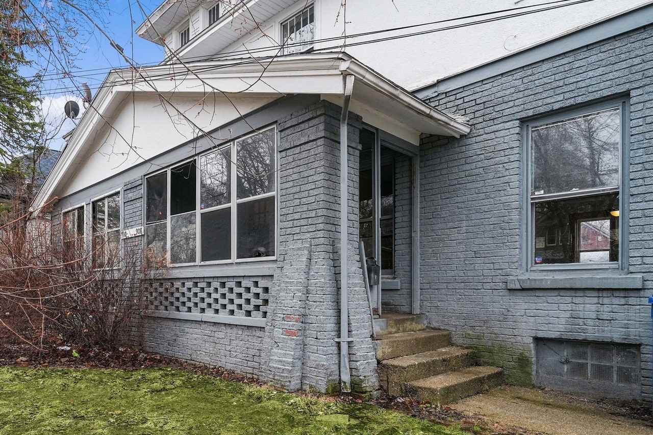 908 Worden St Se - Photo 7 of 18