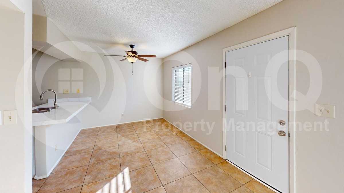 286 W Palomino Dr #56 - Photo 5 of 17