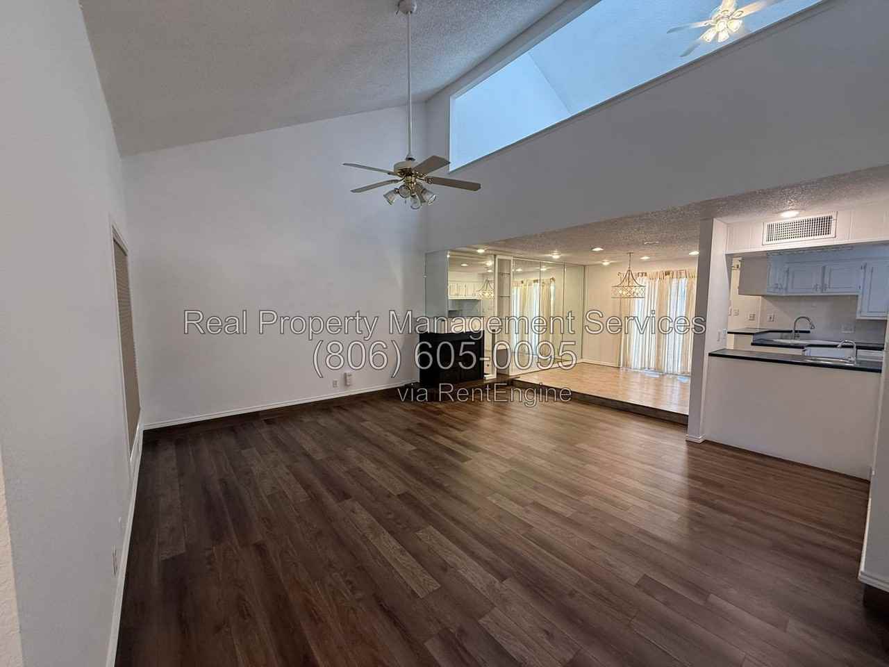 3312 74th St #B - Photo 3 of 16