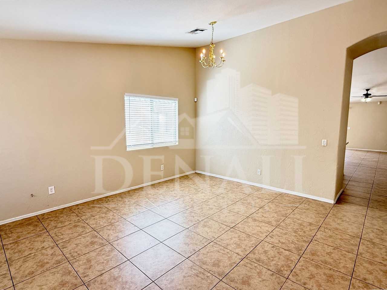 16023 W Williams St - Photo 7 of 26