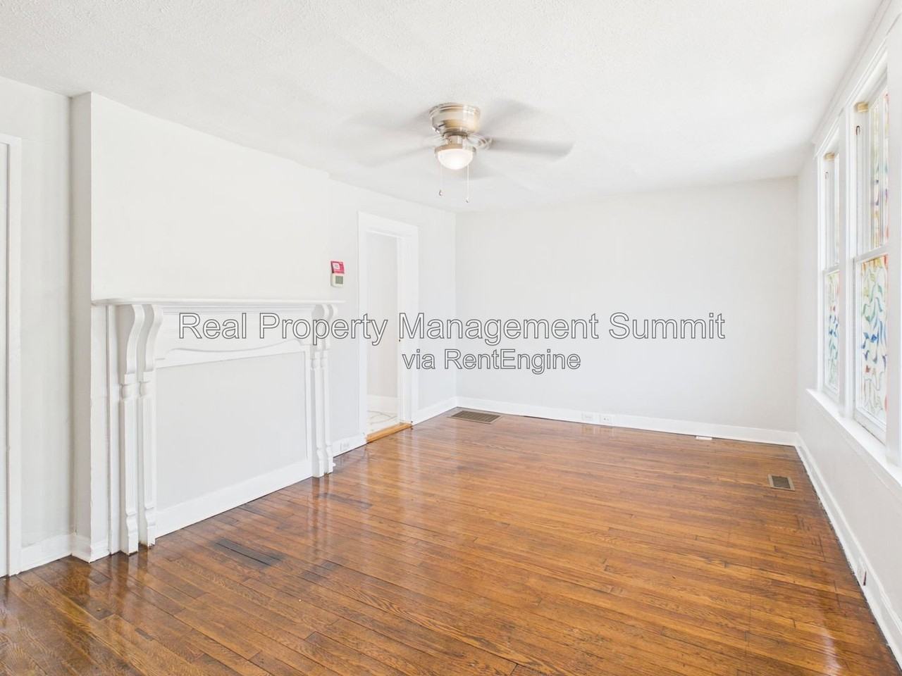 932 W Beverley St - Photo 2 of 26