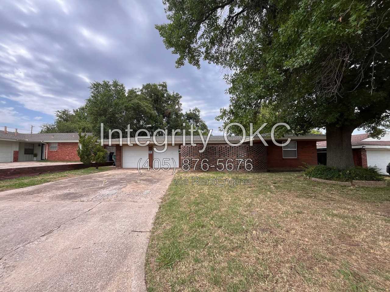 4433 Nw Liberty St - Photo 2 of 49