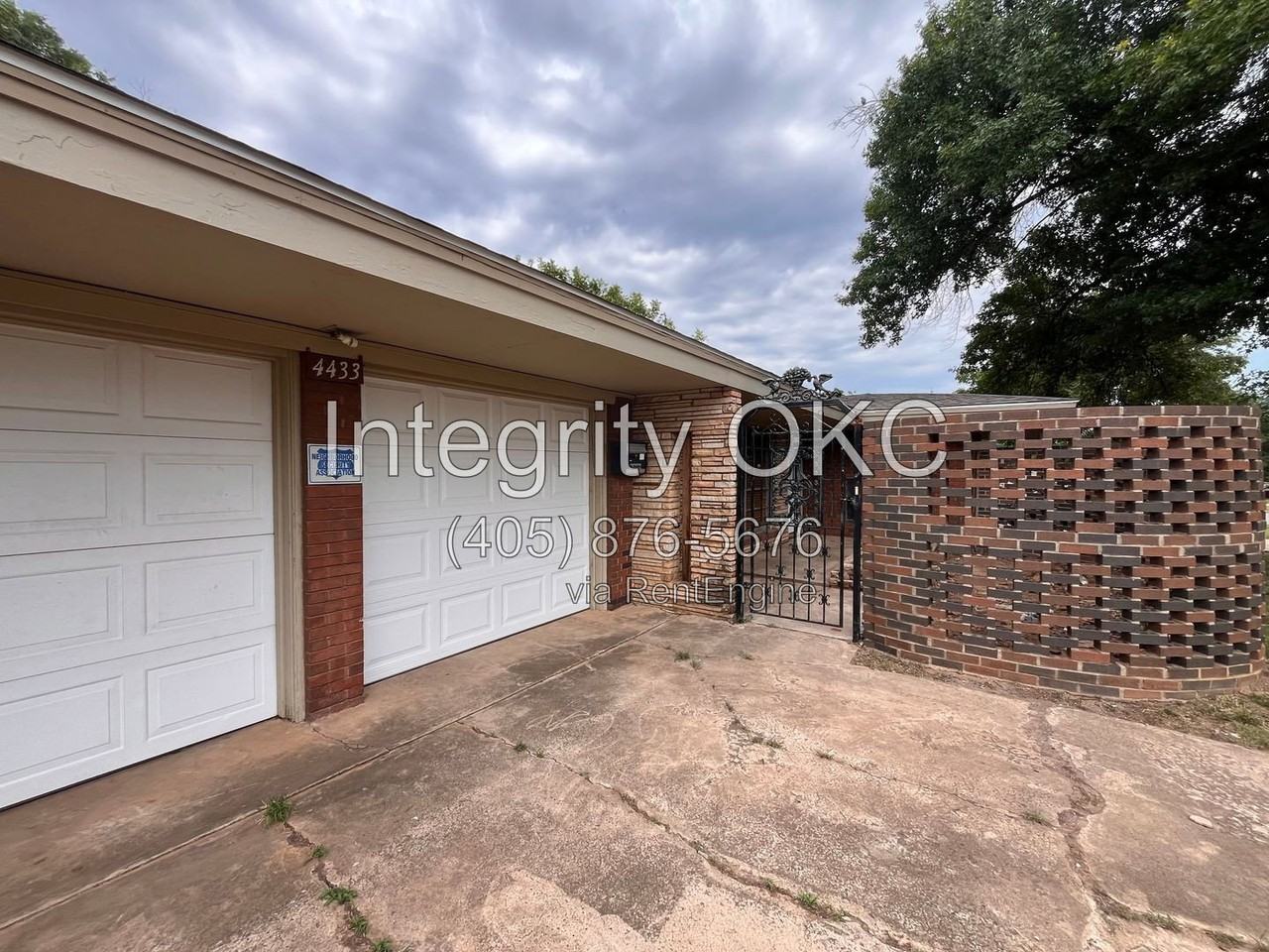 4433 Nw Liberty St - Photo 4 of 49