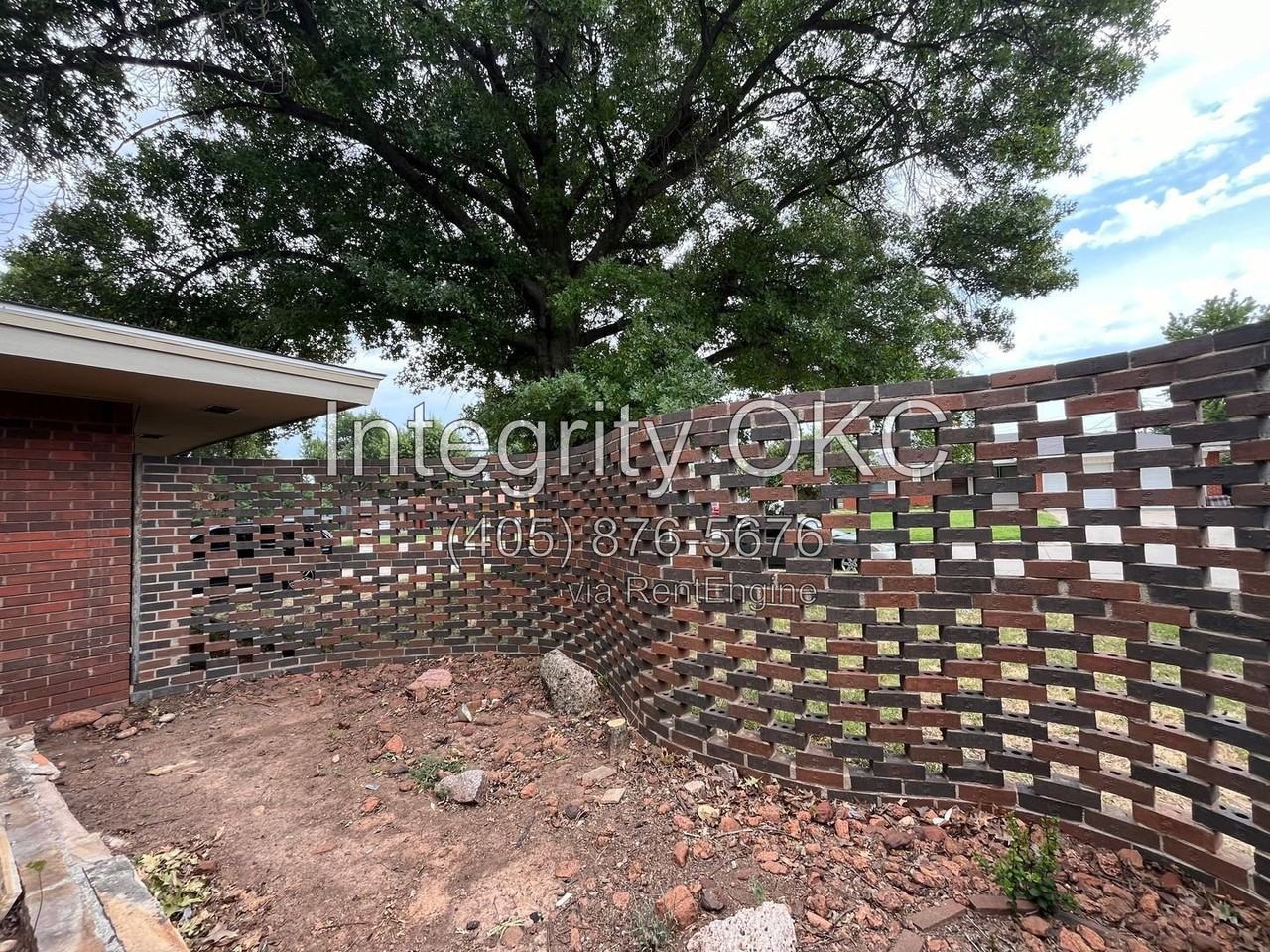 4433 Nw Liberty St - Photo 5 of 49